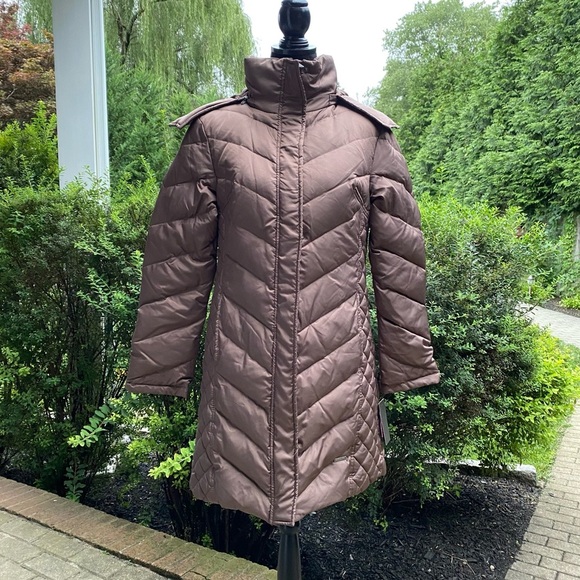 Kenneth Cole NY Faux Fur Trimmed Hood Puffer Coat - Picture 10 of 12